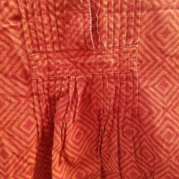 Tejal Cotton Blouse Button Placket Detail L - Picture 4 of 5